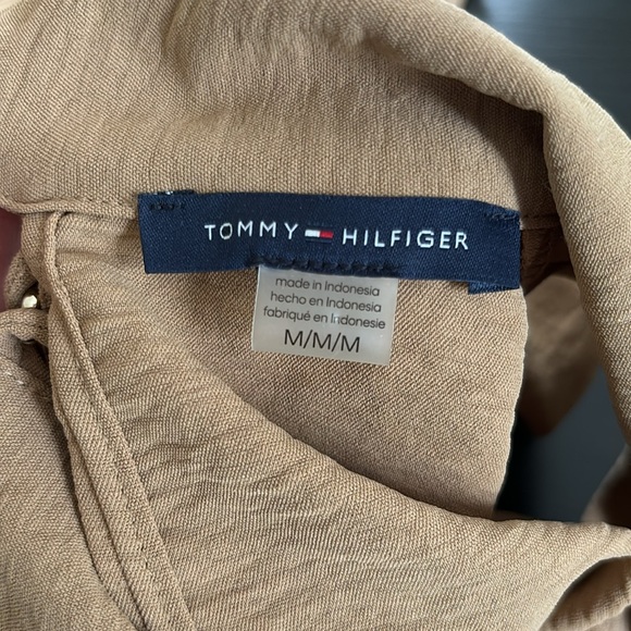 Women’s Tommy Hilfiger Sleeveless Top  Brown with Tie Back Bow.  Size Medium - Picture 8 of 8